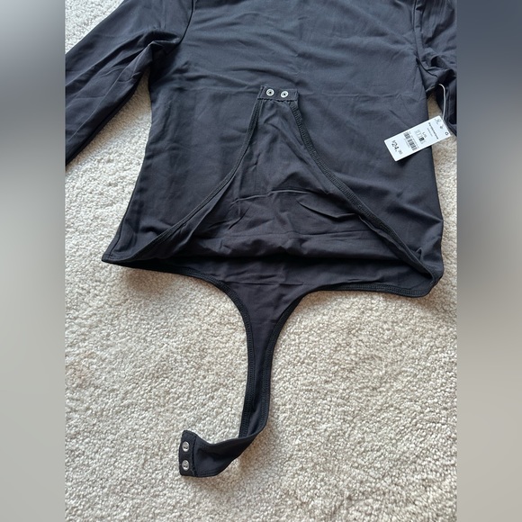 Contour Long Sleeve Bodysuit - Picture 8 of 9